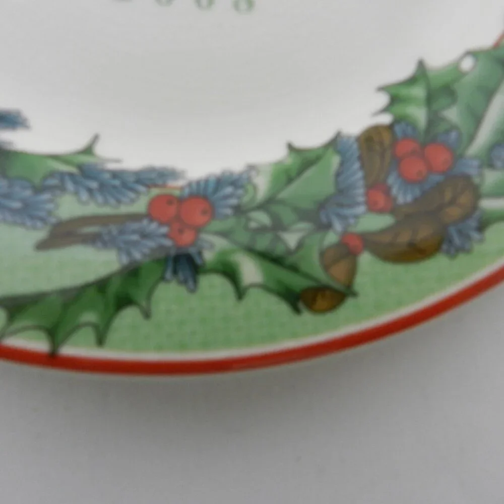 Spode 2008 Christmas salad side dessert Vintage Plate S3324 Porcelain Set Pair 2